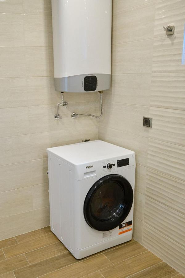 Luxury Nevena Apartment - Bogoridi Super Centre Burgas Luaran gambar