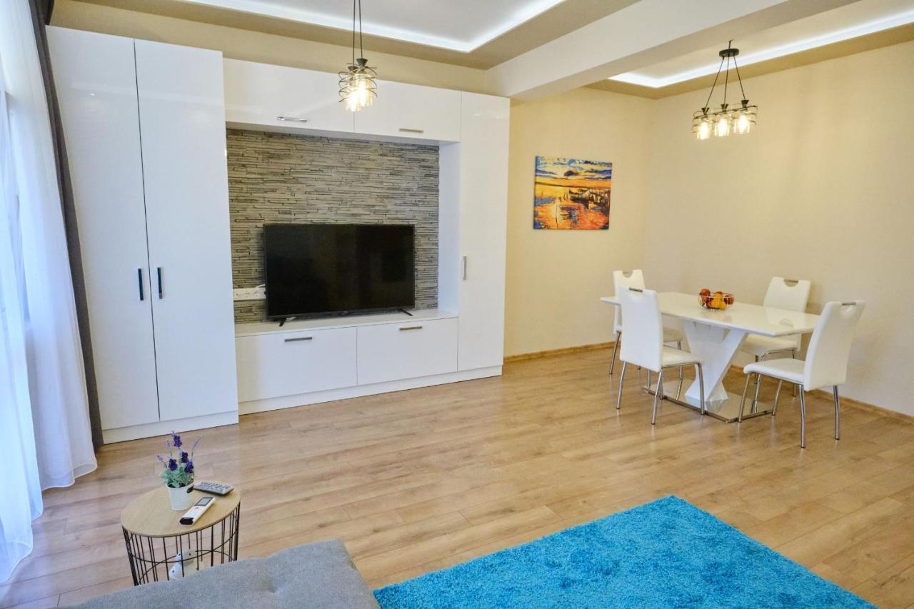 Luxury Nevena Apartment - Bogoridi Super Centre Burgas Luaran gambar